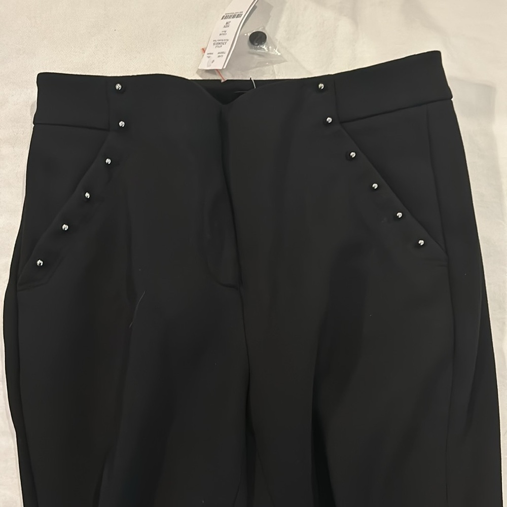White House Black Market NWT sz2 pants black